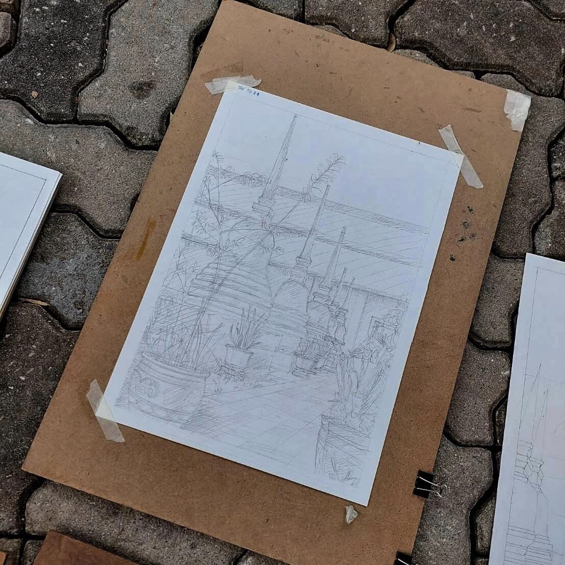 นักศึกษาชั้นปีที่ 1 สาขาการออกแบบภายใน กับการออกไปเขียนภาพทัศนียภาพนอกสถานที่