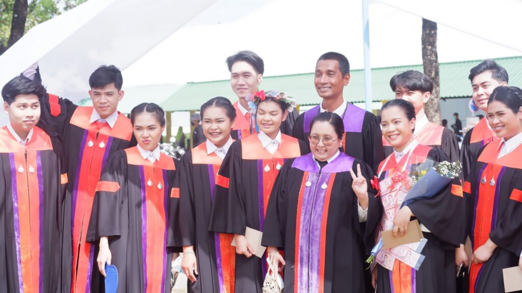 ภาพรวมบรรยากาศ การเข้ารับพระราชทานปริญญาบัตร บัณฑิตปี 2563 และ 2564