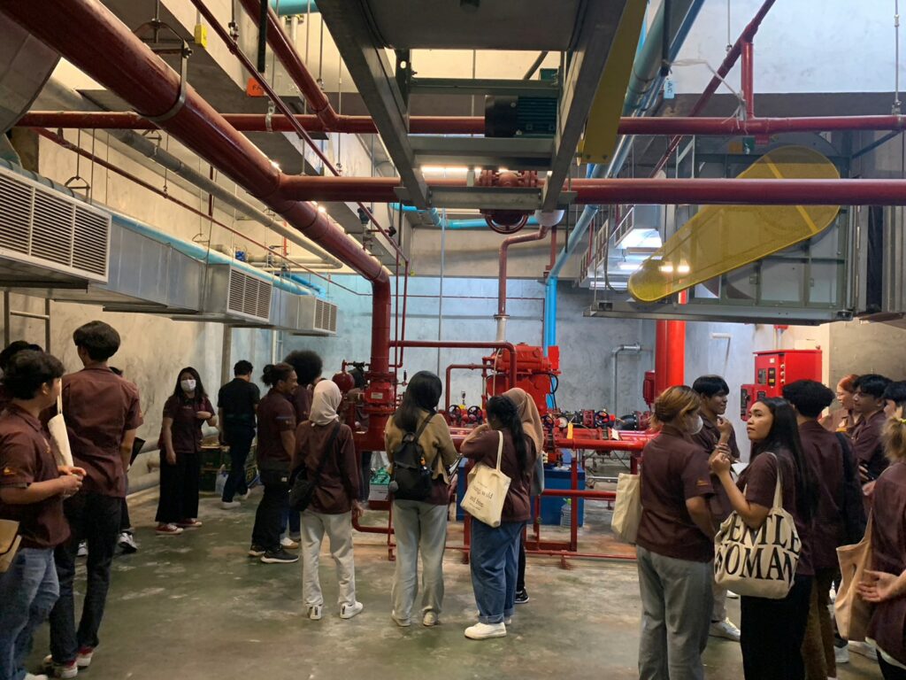 บรรยากาศการจัดการเรียนการสอนนอกสถานที่ ในรายวิชาARC62-311 การออกแบบสถาปัตยกรรม 6  