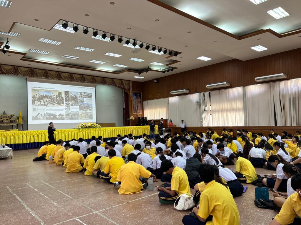 สถาปัตย์ มวล.บุกกรุง บรรยากาศการประชาสัมพันธ์หลักสูตรในพื้นที่เขตกรุงเทพมหานครและปริมณฑล