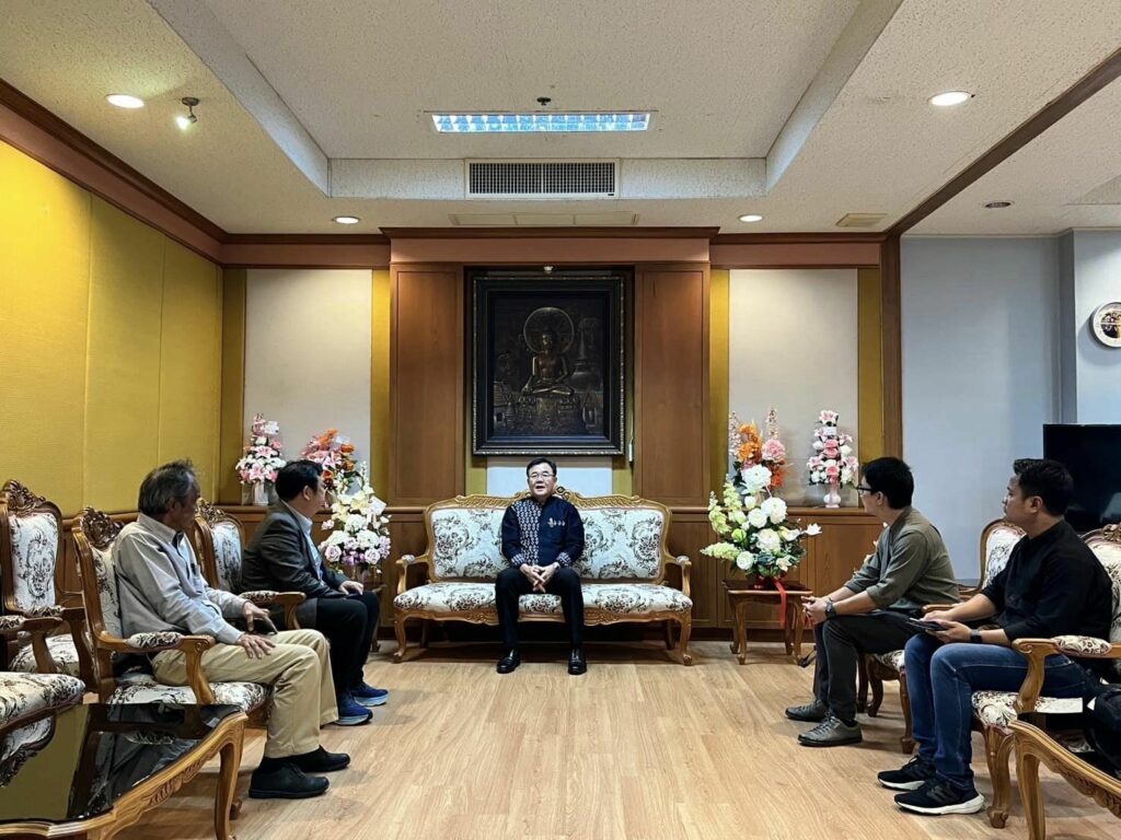 สำนักวิชาสถาปัตย์ฯ เข้าพบท่านผู้ว่าราชการจังหวัดนครศรีฯ เพื่อพูดคุยความต้องการในการพัฒนาพื้นที่ในเมืองนครศรีฯ