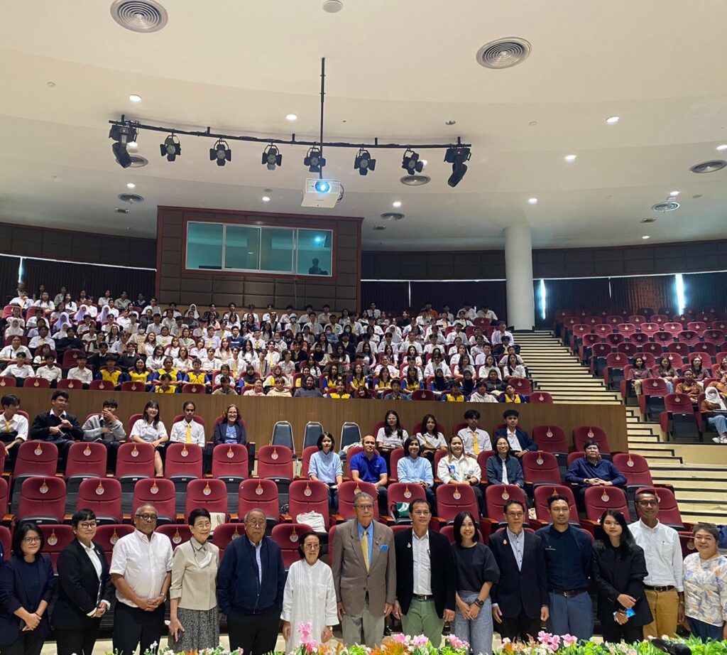 สำนักวิชาสถาปัตยกรรมศาสตร์และการออกแบบเข้าร่วมโครงการเรียนรู้ รักษ์ งานสถาปัตยกรรม