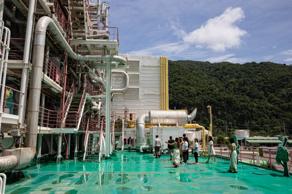 ADWU ร่วมฟังเสวนาพิเศษ โรงไฟฟ้าเรือลอยน้ำ